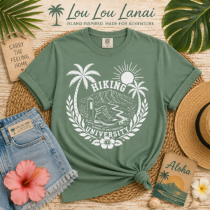 Hiking University crest T-shirt | Outdoor hiking tee
